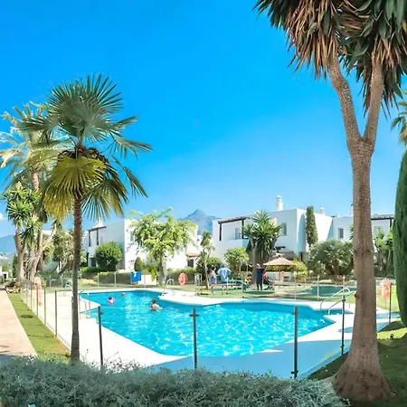 Gorgeous 2Br Apt. W/ Mountain View Puerto Banus Marbella Exterior foto
