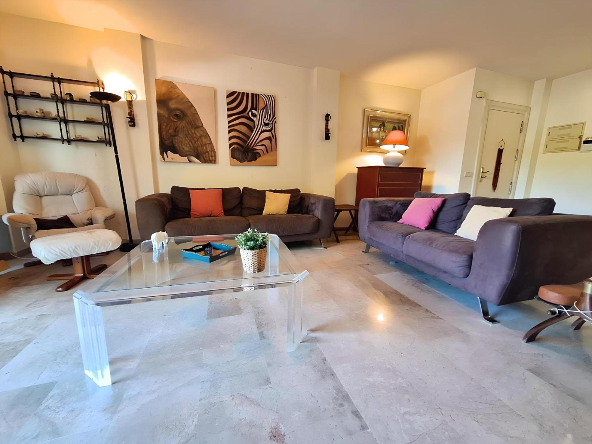 Gorgeous 2br Apt. W/ Mountain View Puerto Banus Ferienhaus
