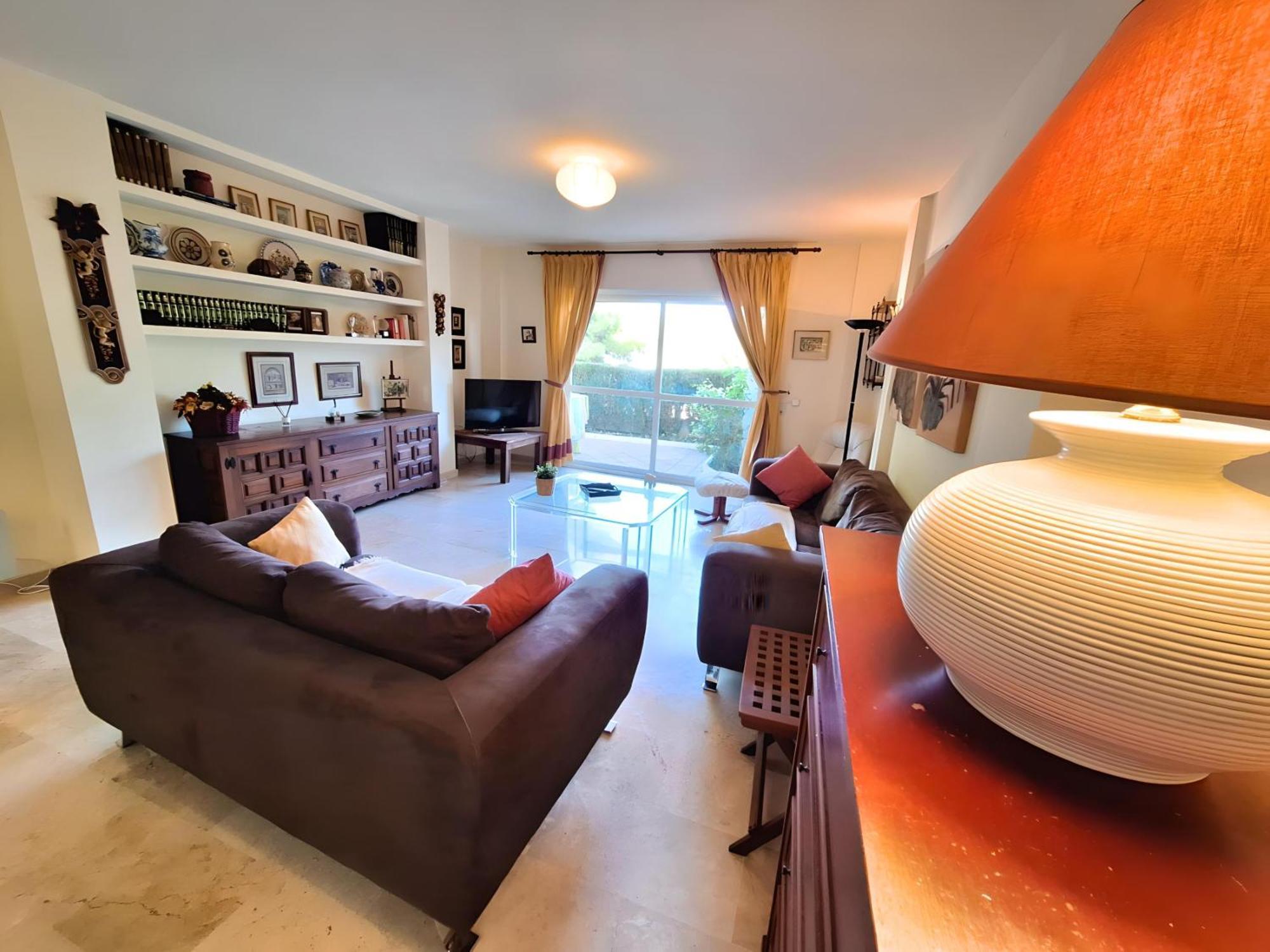 Gorgeous 2br Apt. W/ Mountain View Puerto Banus Ferienhaus *
